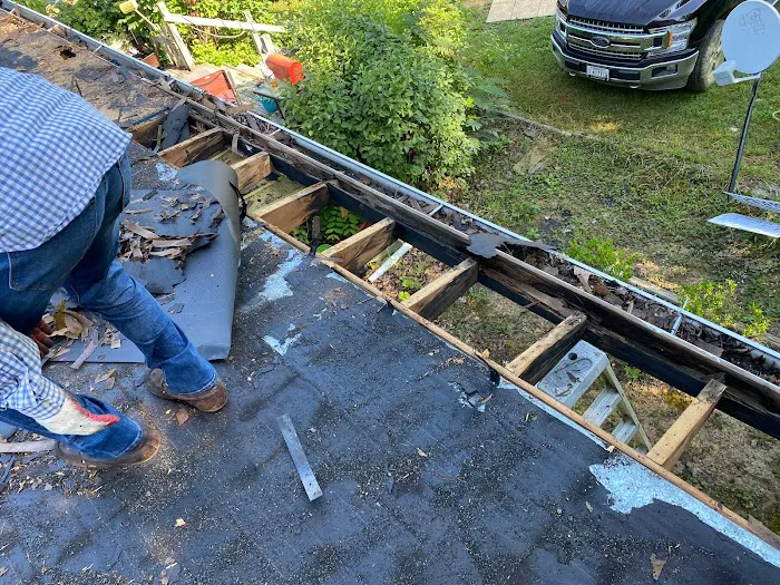 Circle R Roofing of Virginia Picture 3