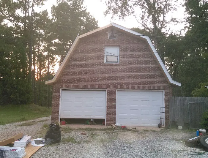 G L Rigsbee Roofing-Guttering Picture 2