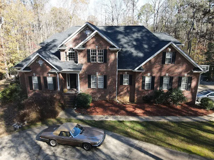 Tar Heel Roofing and Solar LLC Picture 3