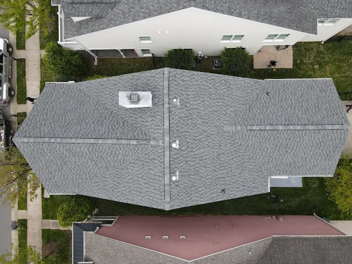 Tar Heel Roofing and Solar LLC Picture 4