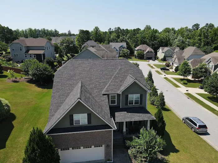 Peak Roofing & Restoration Picture 2