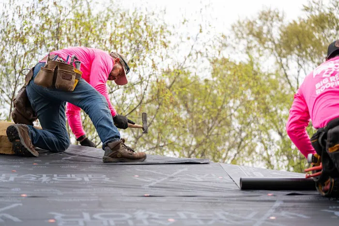 BIG RED ROOFING & Home Exteriors Picture 8