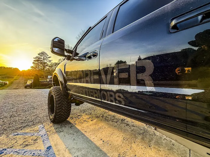 FOREVER Exteriors Picture 10