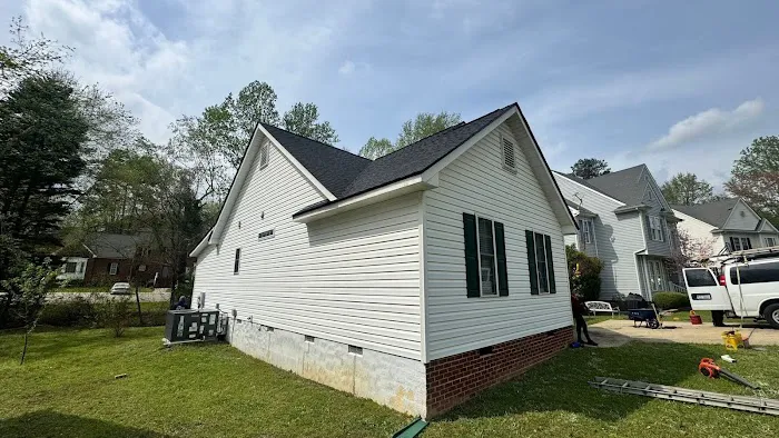 K&D Roofing Picture 1