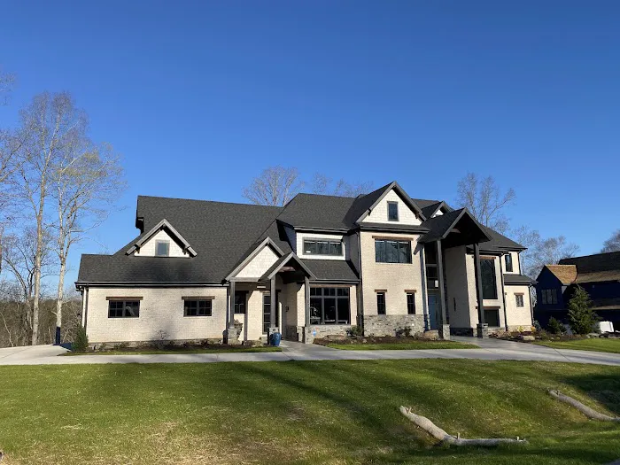 B & B Roofing Inc Picture 7