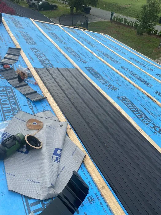 Lamar Homes Roofing Picture 1