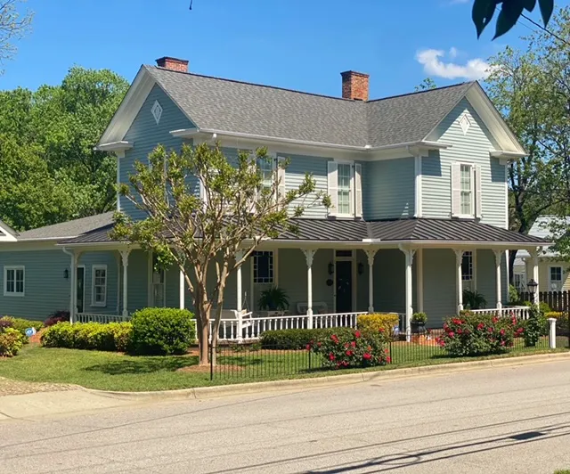 Shield Roofing Co Picture 1