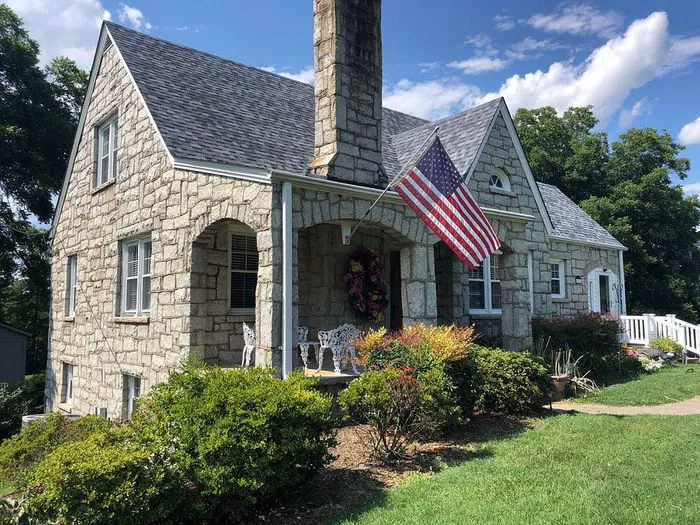 Skywalker Roofing Company Picture 4