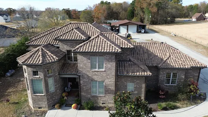 Avilez Roofing Picture 10