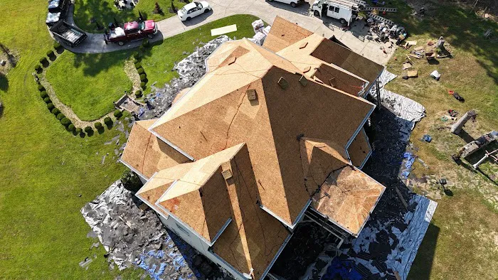 Kong Roofing Picture 5