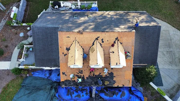 Kong Roofing Picture 3