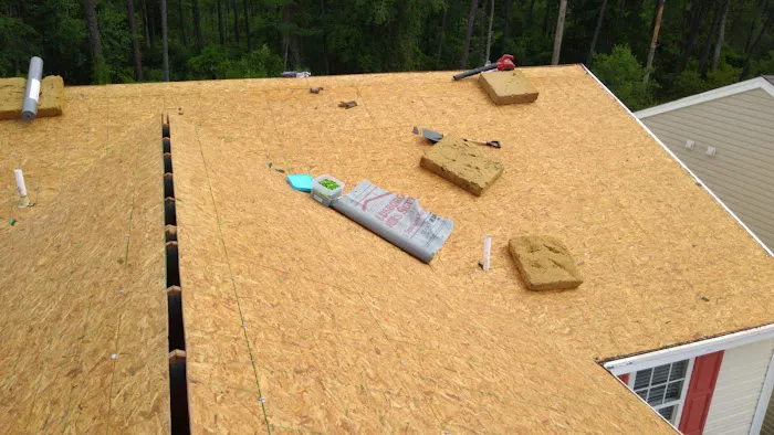 Flores Roofing LLC Picture 2