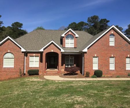 Huff's Roofing Co Inc