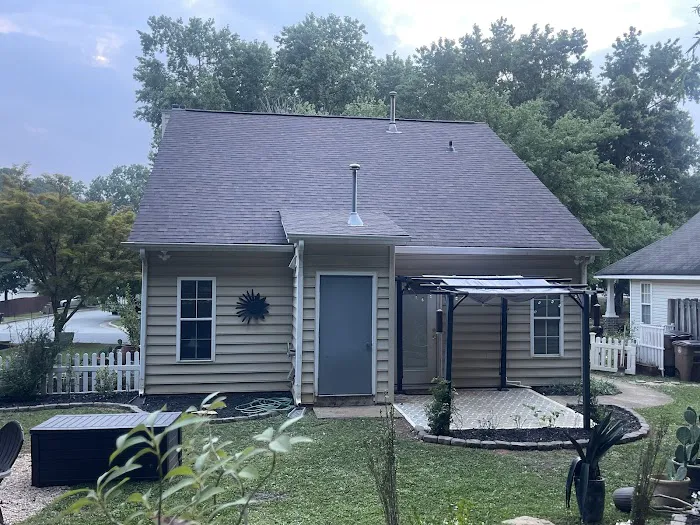 HomeShield Roofing Service Picture 1