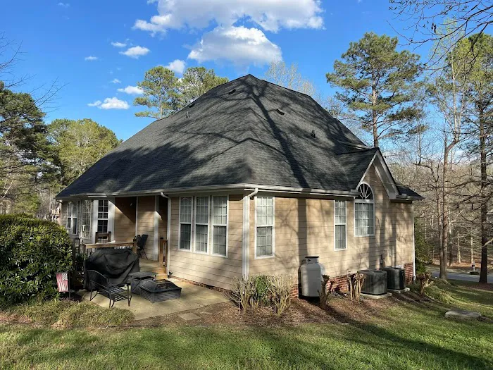 HomeShield Roofing Service Picture 4