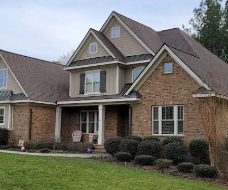 Arias Reconstruction LLC. (Roofing)