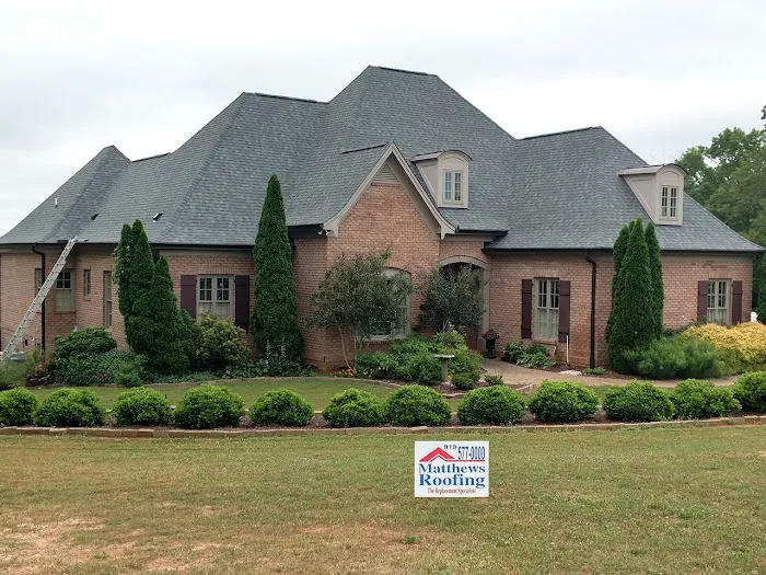 MatthewsRoofingnc.com Picture 1