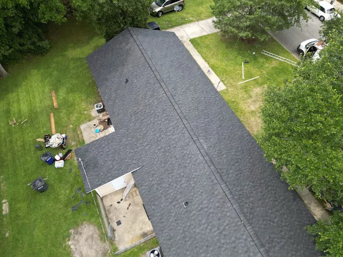 Local Quality Roofing LLC Picture 2