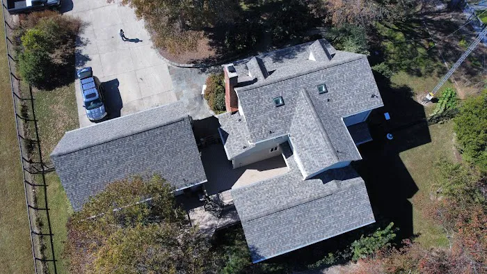 LC’s Roofing & home solutions LLC Picture 2