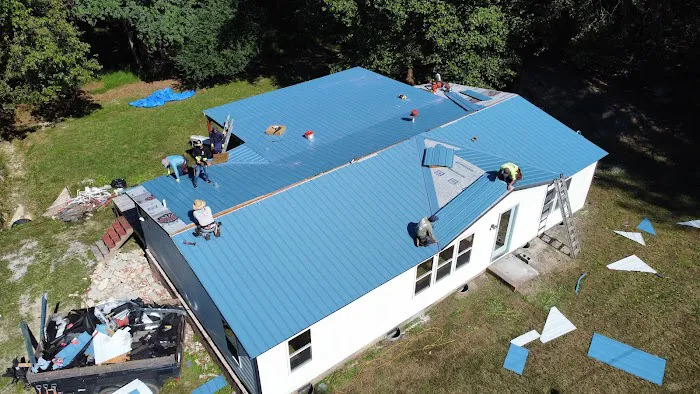 LC’s Roofing & home solutions LLC Picture 3