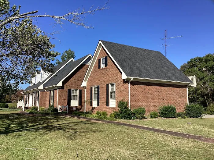 Halo Roofing & Renovations, LLC Picture 1