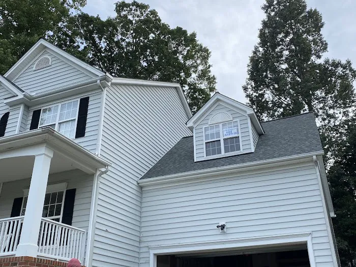 Construction Trejo roofing Picture 4