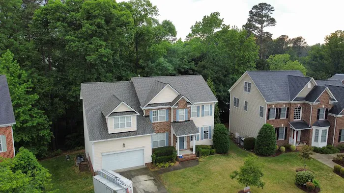 Roman Roofing & Gutters Picture 9