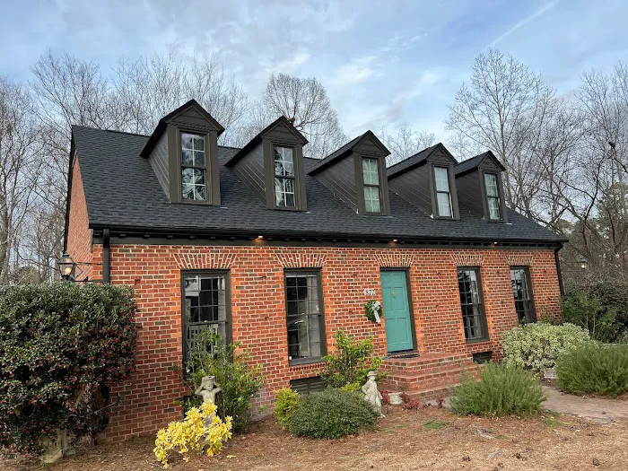 PRO-ROOFING + RESTORATION Picture 1