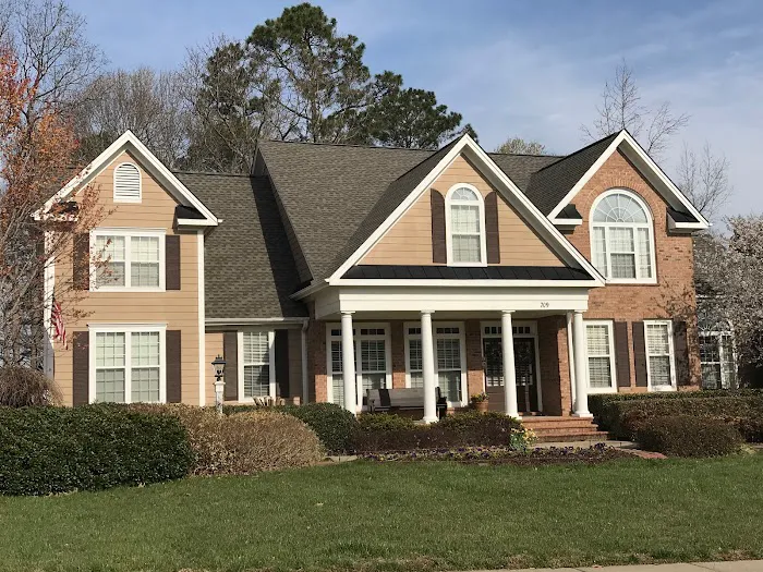 Finishin Touch Roofing Picture 2