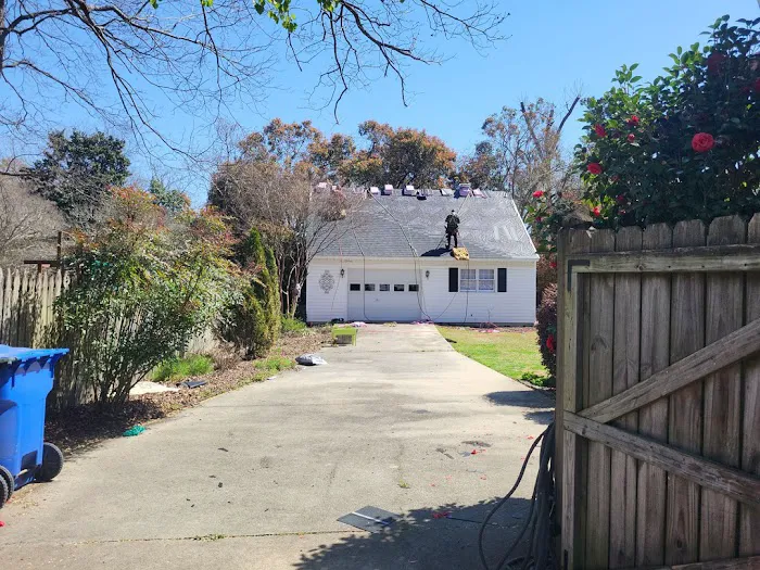 Five Oaks Roofing Plus LLC Picture 4