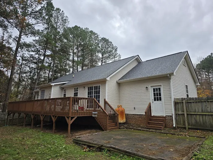 ABJ Roofing Picture 3