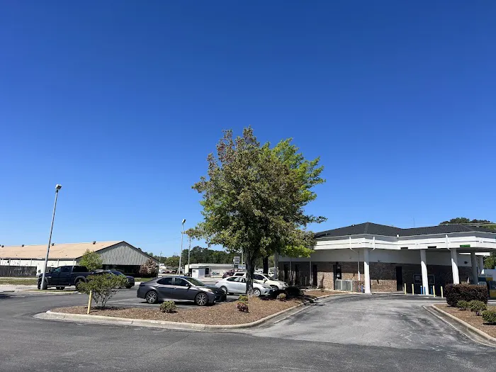 D&L ROOFING LLC Picture 2