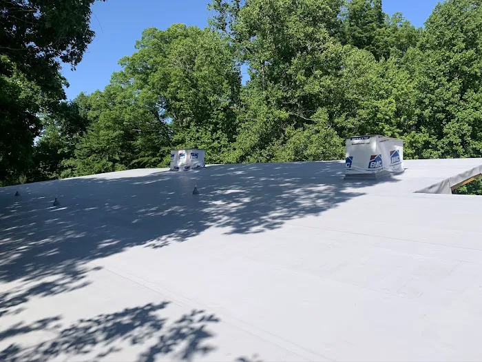 Polaris Star Roofing LLC Picture 5