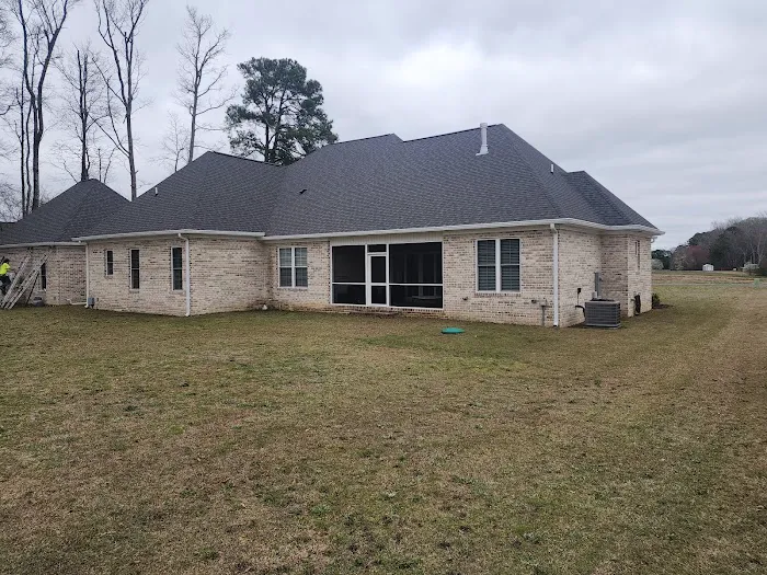 BK Roofing and Seamless Gutters Picture 3