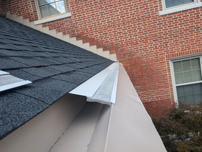 BK Roofing and Seamless Gutters Picture 9