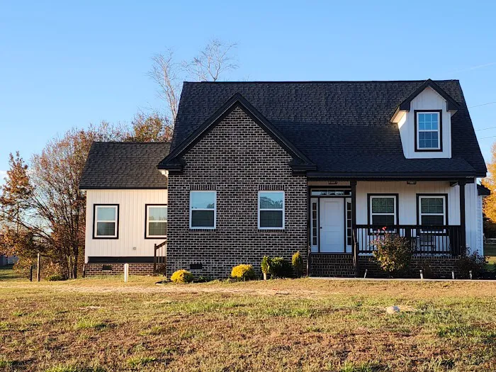 Hernandez Construction & Sons Inc Picture 1