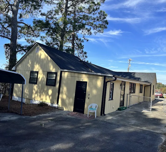 K & R Roofing & Gutters Picture 1