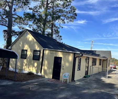 K & R Roofing & Gutters