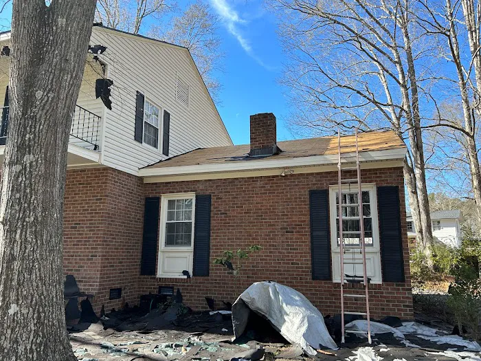 Home Town Exteriors LLC Picture 6