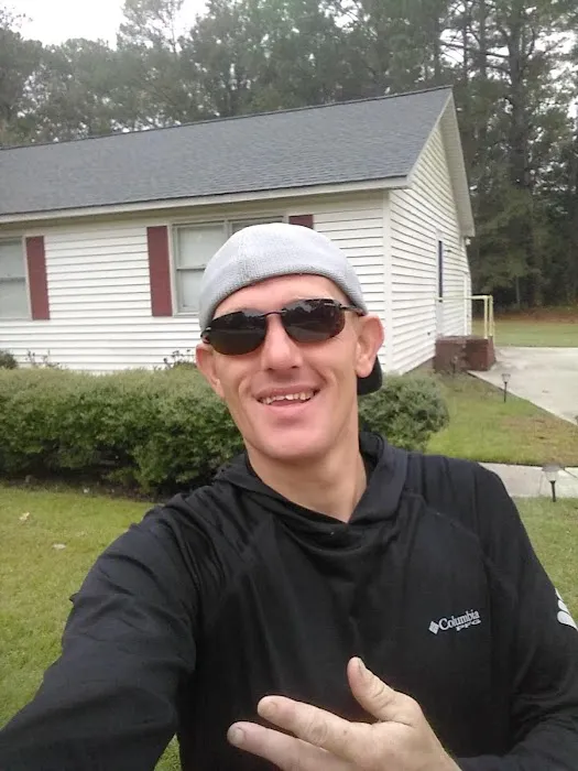 Brett Miller Picture 3