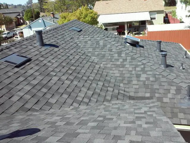 Lovett & Lovett Roofing Picture 3