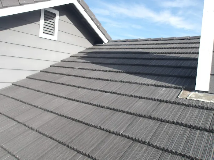 Roofing Solutions Inc. Picture 4