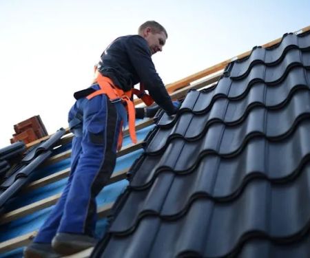 Lake Michigan Roofing Pro