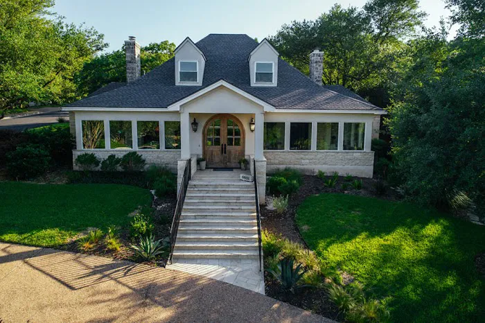 Bluebonnet Custom Roofing Picture 9