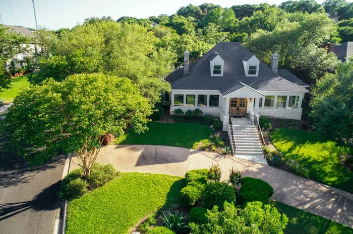 Bluebonnet Custom Roofing Picture 6