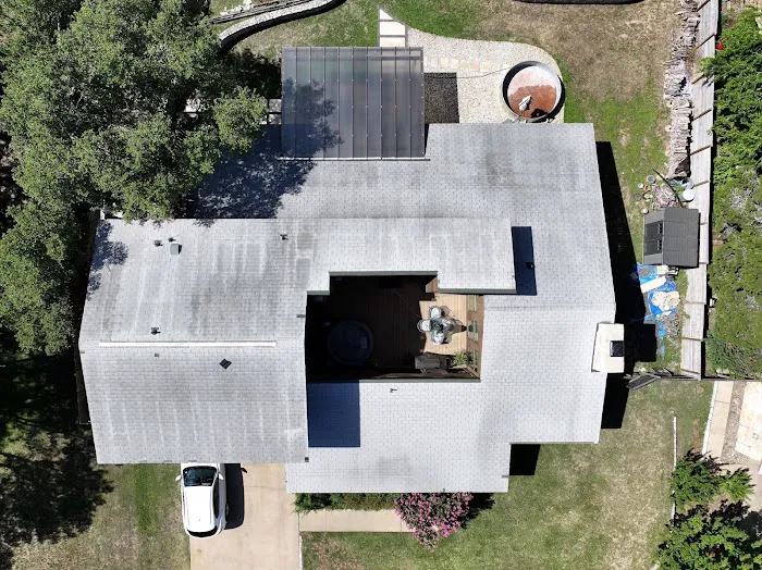 Lapeyre Roofing Picture 2