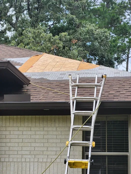 Core Four Roofing Picture 1