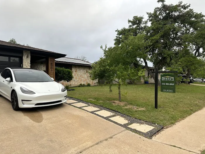 Sprout Roofing Picture 8