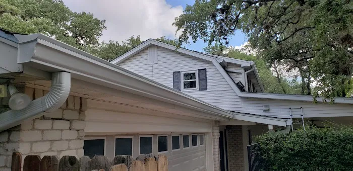 Austin Window, Siding and Roofing Picture 1