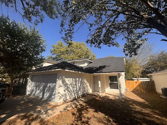 LOA Construction and Austin Roofing Picture 8